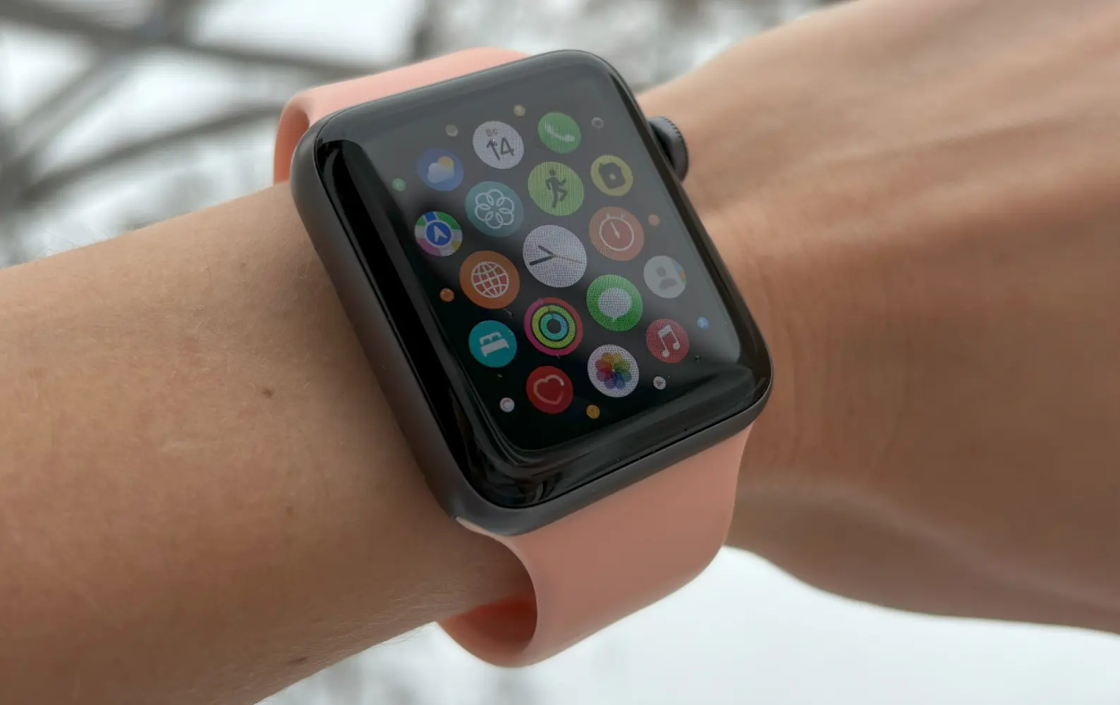 Настройка Apple Watch для работы с iPhone и Mac